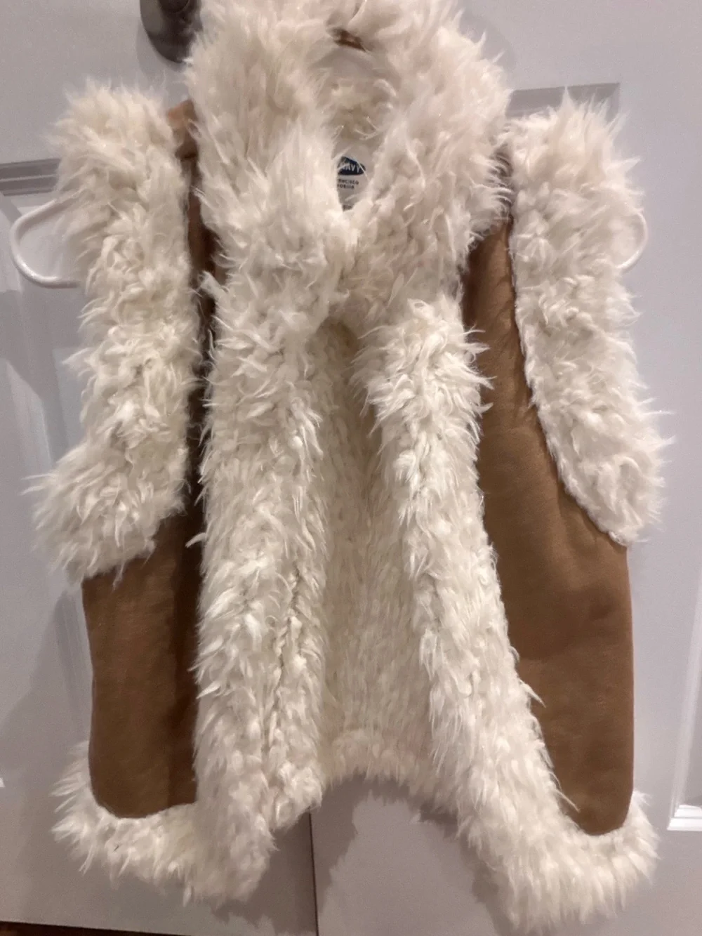 Old Navy Cream Faux Fur /Sued Vest - SO CUTE! New!